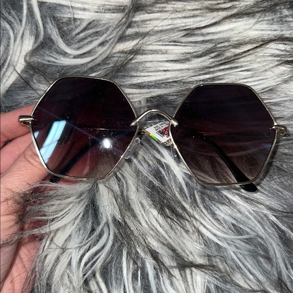 NWT Geometric Gold Frame Sunglasses main image 7